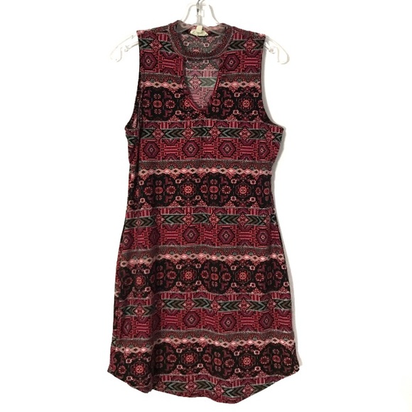 Ultra Flirt Dresses & Skirts - Pink aztec print body con dress